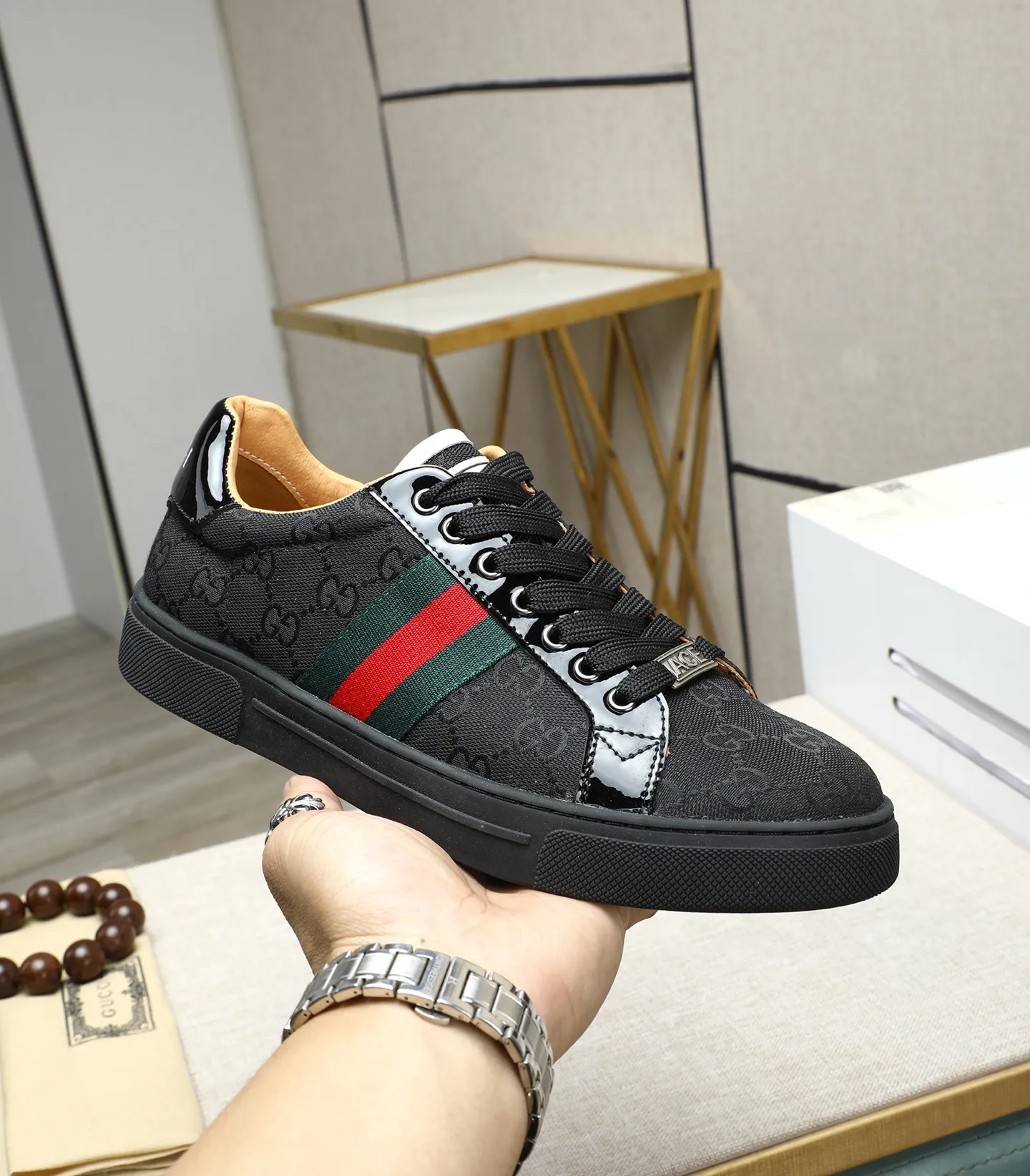Men's shoes💰420 GUCCI🔍🔍latest spring style On sale at the same time at the counter, original calfskin imported from Italy, genuine leather lining, (high-end, luxury, and class) exquisite workmanship, soles: original soles specially provided by the original factory, ⚠Exclusive double-layer movable molded soles are super comfortable⚠, real photos🎬The real ones are better🔍🔍"High quality·Follow the order" code number 38-44